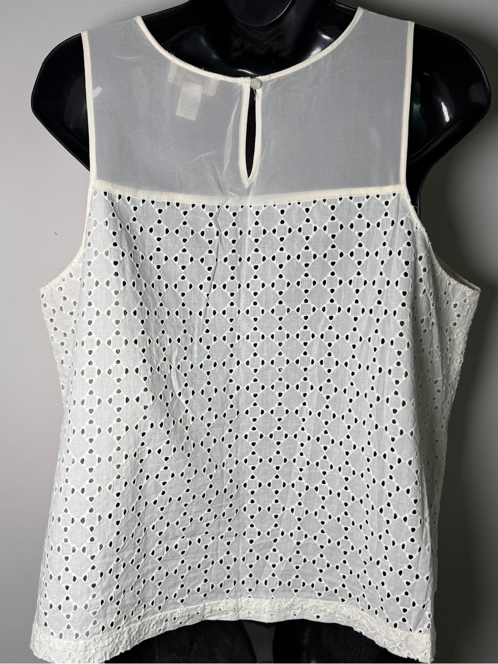LOFT Petites Eyelet Tank Top Quiet Luxury Cream Cottagecore Size LP - Picture 2 of 6
